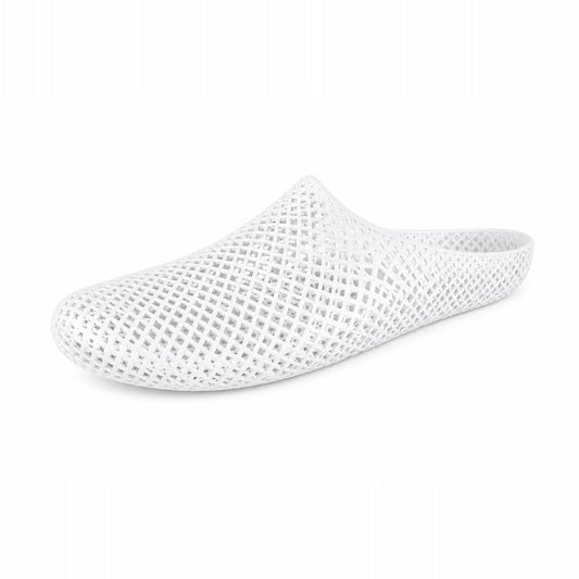 NUWA Lattice Slipper in white, 3D-printed one-piece, 90g, open-lattice structure
